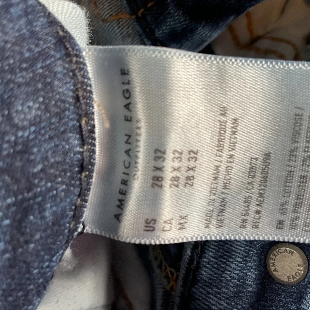 American Eagle Outfitters Men's Airflex Jeans Medium Distressed Slim Fit‎ 28x32